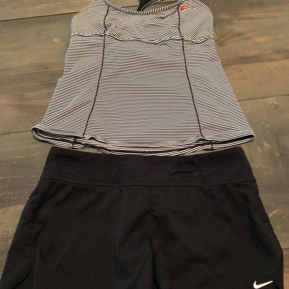 Nike tankini too and shorts swim bottoms
